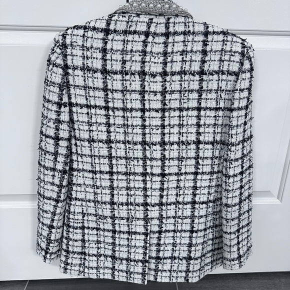 ALICE + OLIVIA 
Brand New Tweed Embellished Justin Blazer size 0 - Picture 4 of 6